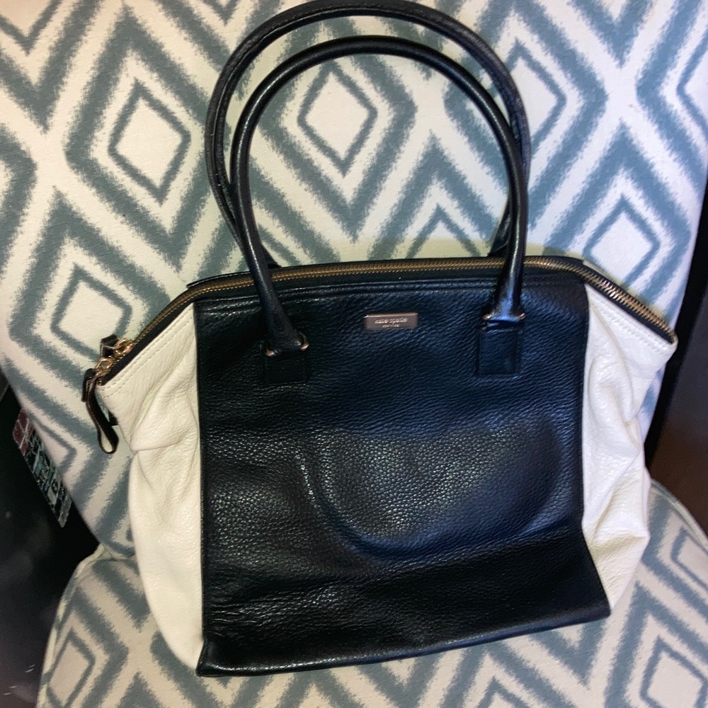 Kate Spade Black and White Satchel 🌸